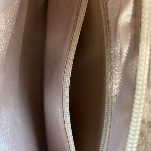 Women’s beaded bag - EUC inside and out - bronze/gold color - - Picture 3 of 5